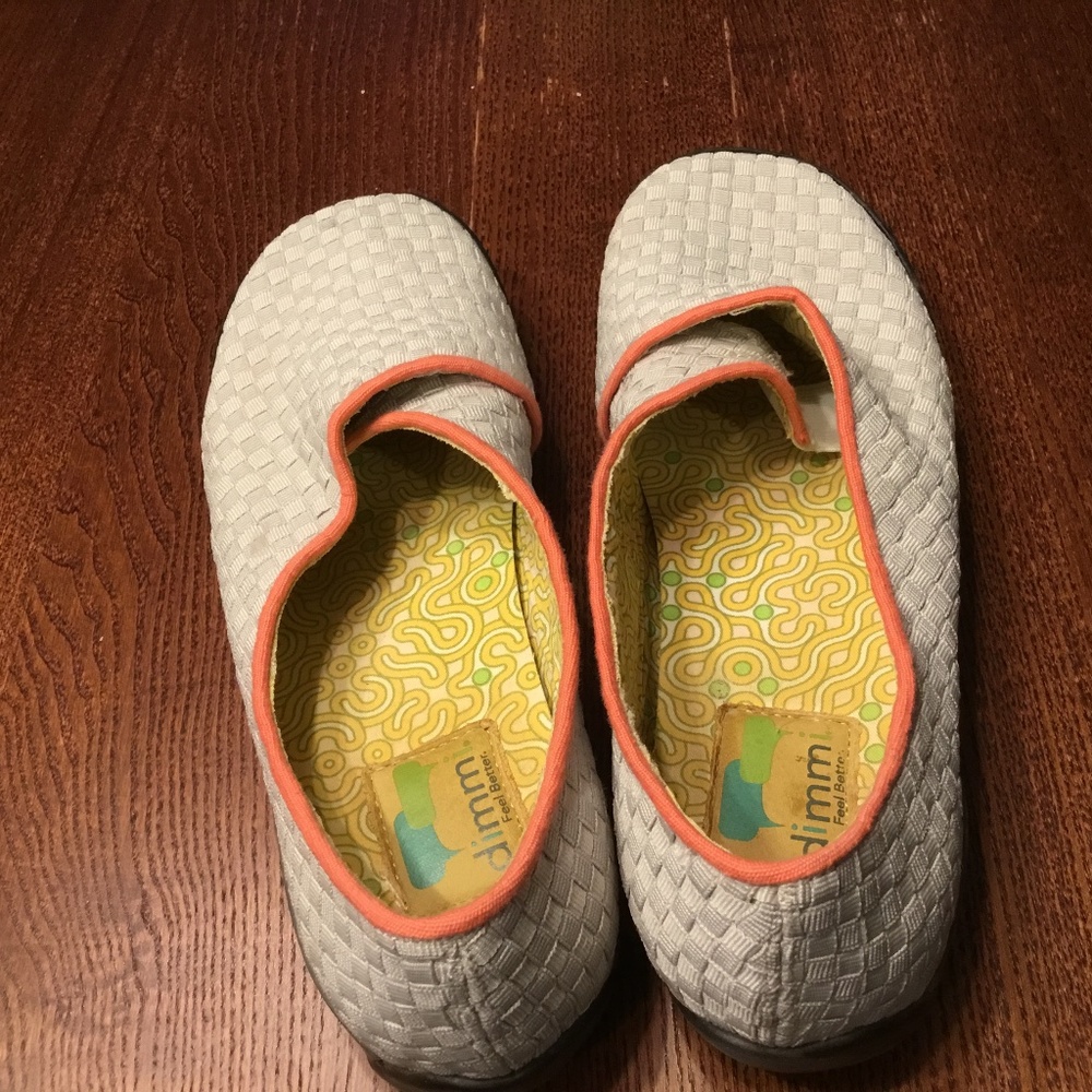 Dimm shoes